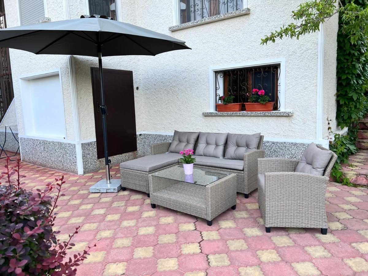 Villa Jardin - Novosel Exterior photo
